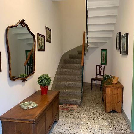 Casa Tiffany Tra Lago E Monti Mandello del Lario Bagian luar foto